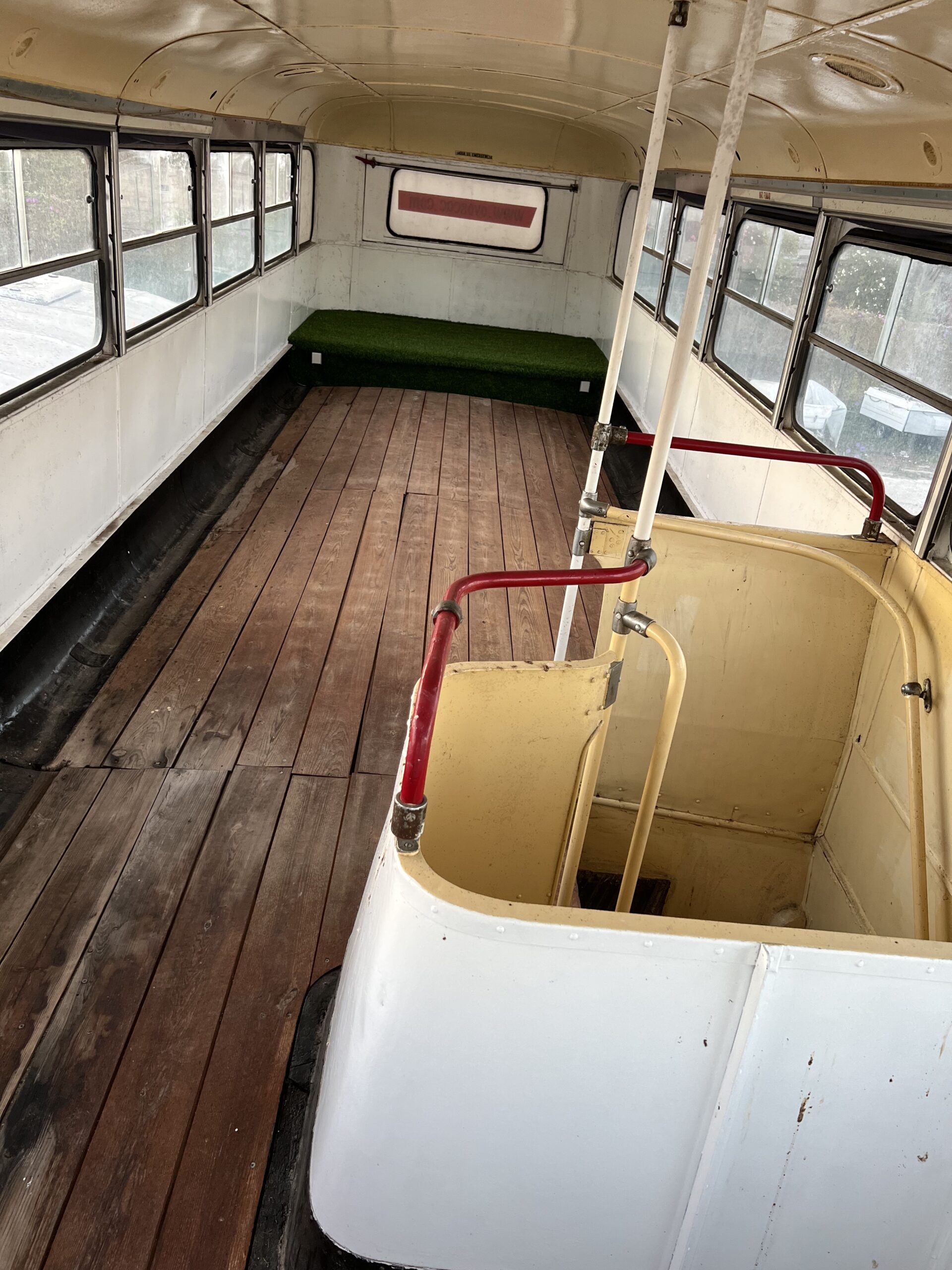 Bus Top floor 2