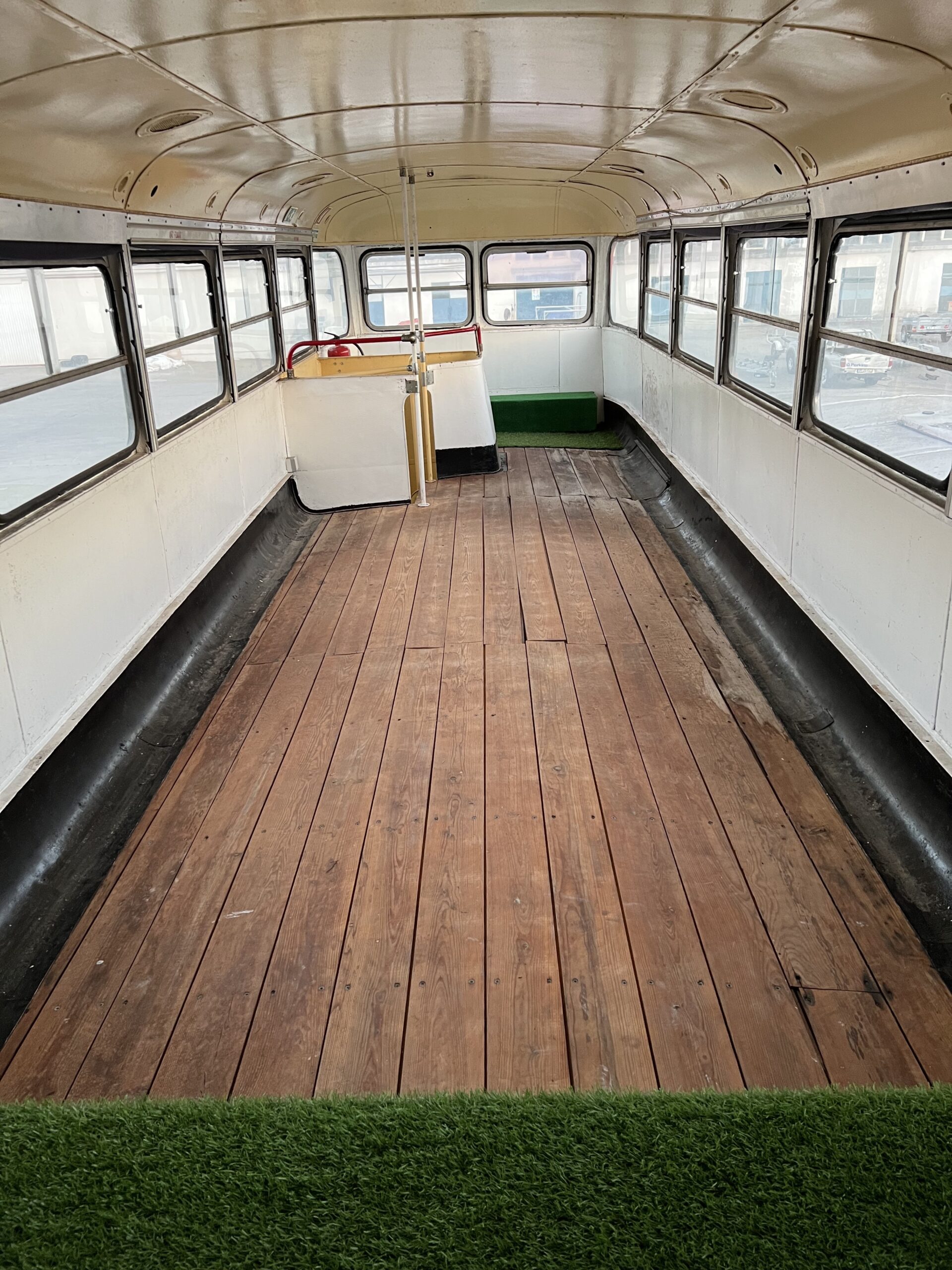 bus top floor 1
